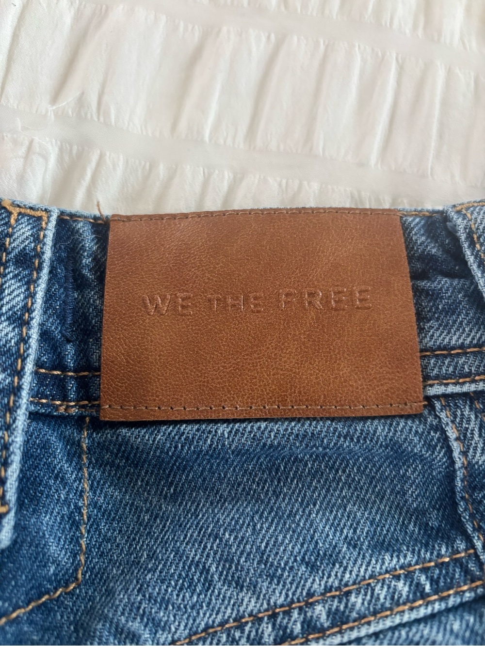 We The Free Cruisin' Bermuda Shorts Size 29 - Picture 3 of 6